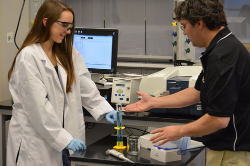 The Greening of Chemistry Labs on College Campuses